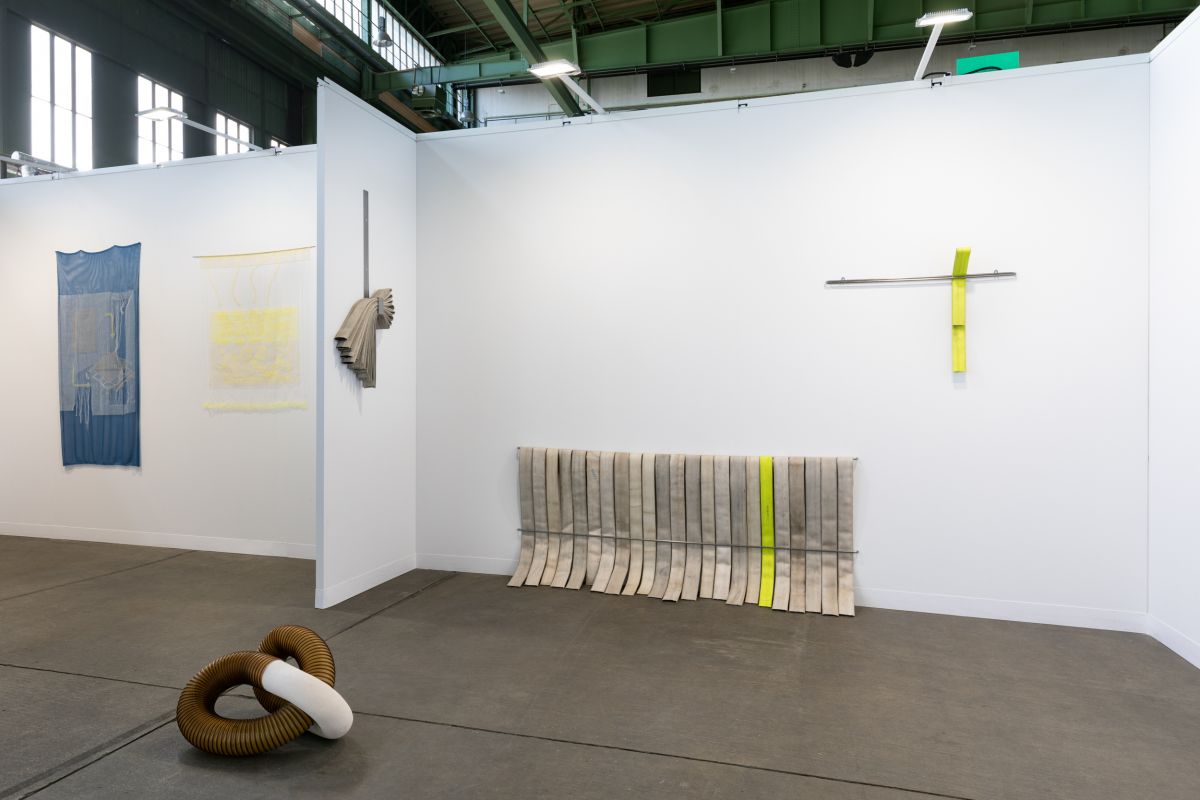 Positions Berlin Art Fair 2024_Academy Positions_Credits Natalia Carstens Photography_web-24.jpg